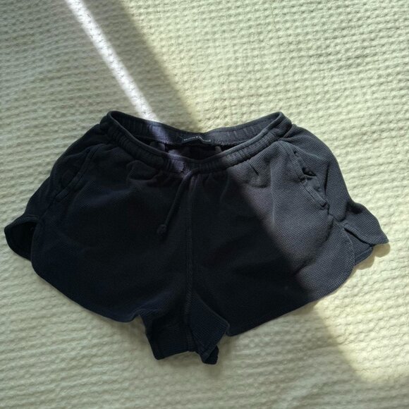 Brandy Melville Navy Waffle Knit Shorts - Picture 1 of 8